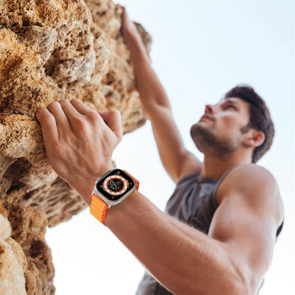 Modisches 'Alpine Loop' Apple Watch Armband